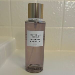 Victoria's Secret Lavender & Vanilla Mist with Gold Cap